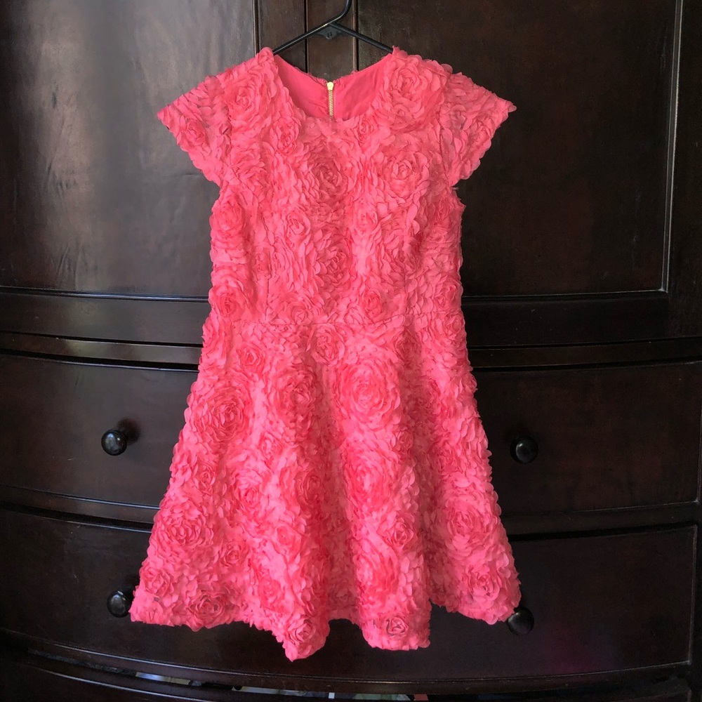 Girls pink detailed dress